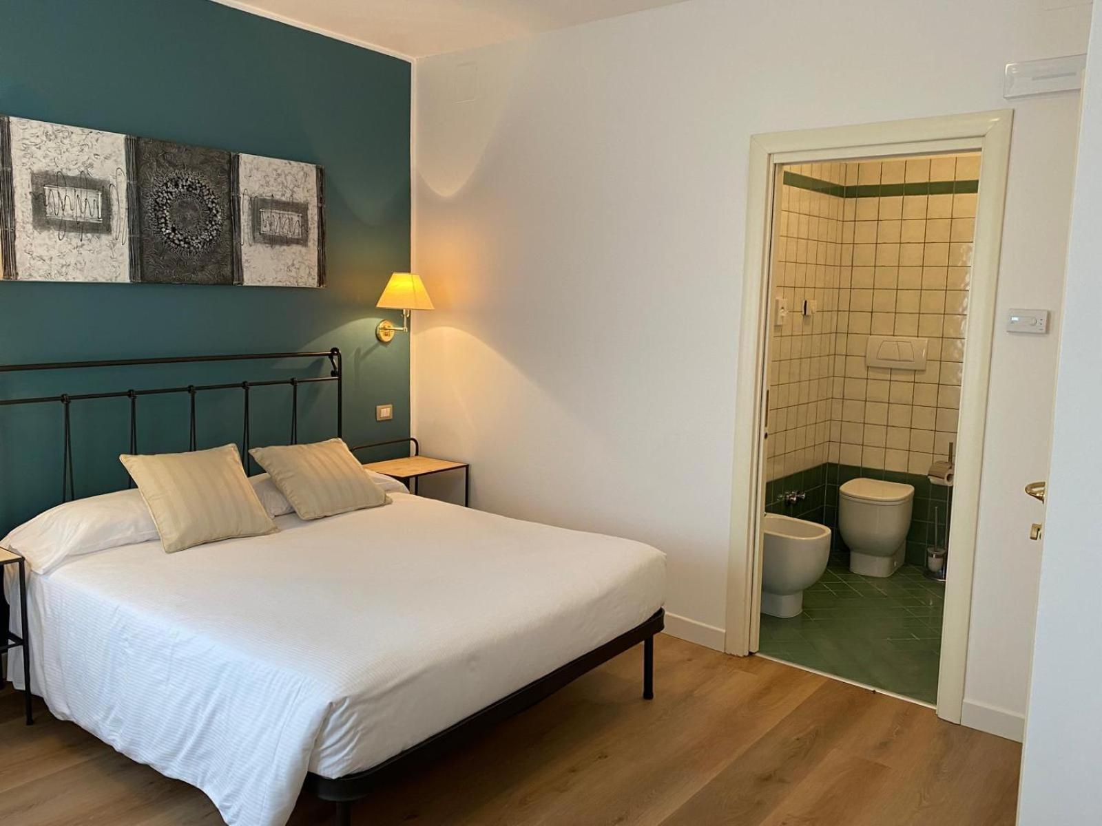 Hotel Moscal 2*